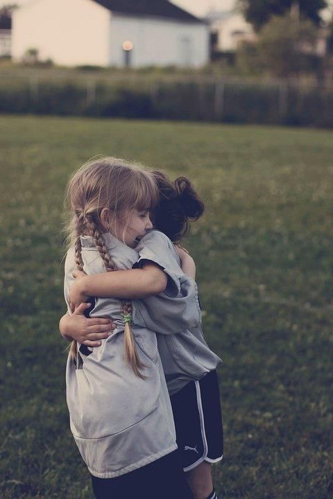 pics Best Friend Hug Images