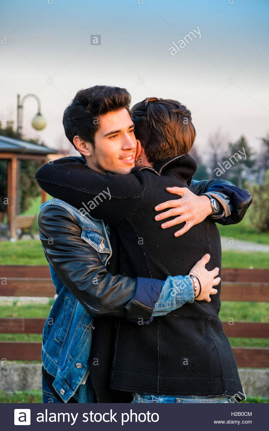 picture Best Friend Hug Images