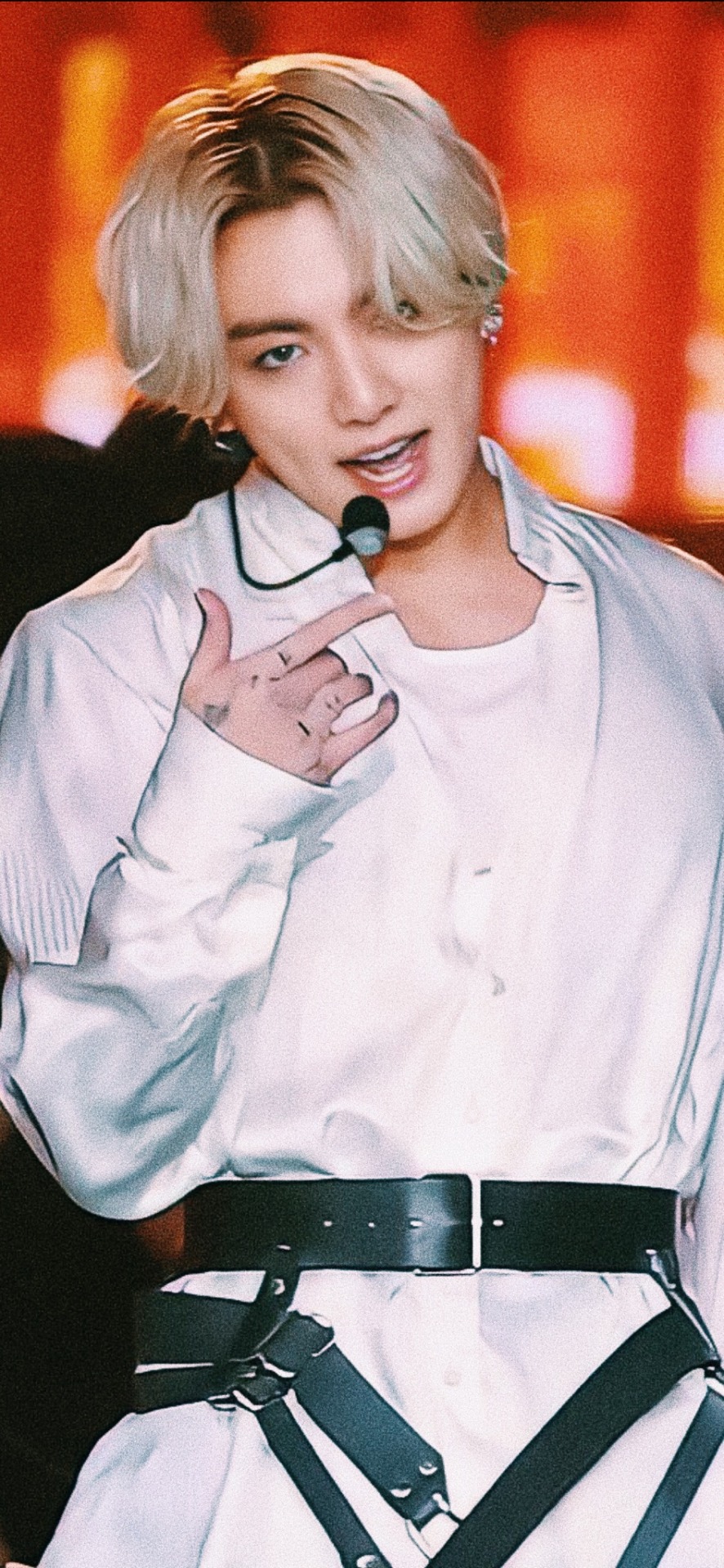 Featured image of post Jungkook Blond Hair 2021 Wallpaper