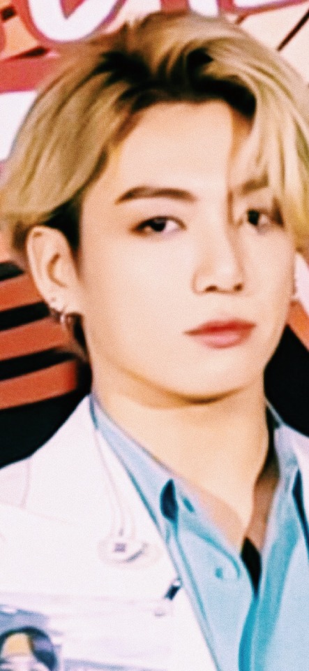 pics Jungkook Blond Hair 2021 Wallpaper